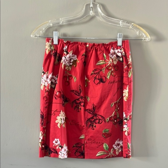 Vintage Red Floral and Cherry lined blazer and skirt ❤️ - Picture 5 of 9